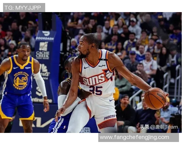 凯文杜兰特跨界挑战足球明星身份展现全新运动魅力与激情 凯文杜兰特跨界挑战足球明星身份展现全新运动魅力与激情