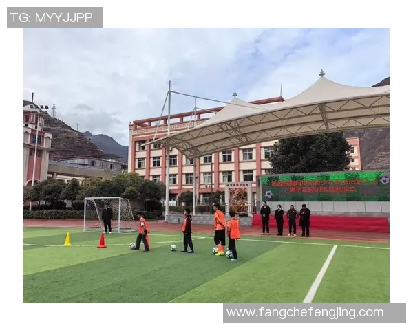 四川足球青训的崛起与发展探索培养未来足球人才的新路径 四川足球青训的崛起与发展探索培养未来足球人才的新路径