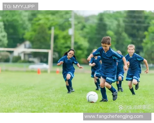 捕捉绿茵场上的激情瞬间如何用镜头记录足球的魅力与精彩