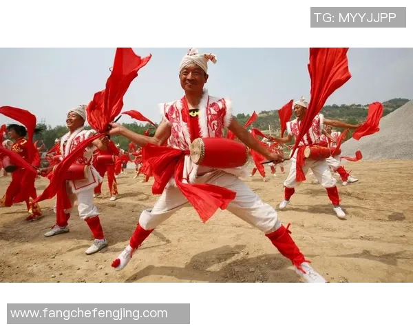 红色激情燃烧的足球梦与青春的追逐之旅